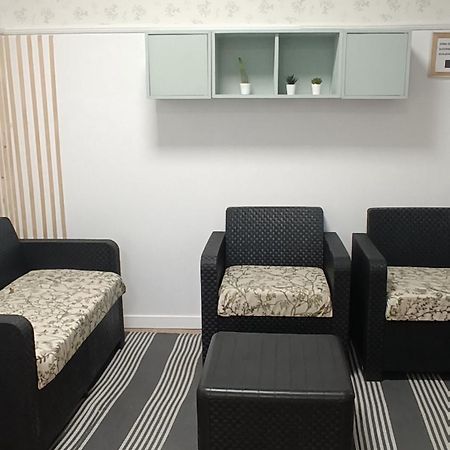 Hostel Bretema Луго Екстер'єр фото