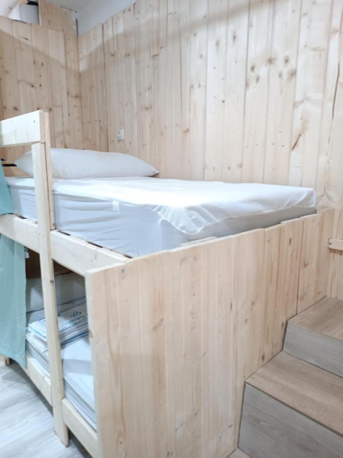 Hostel Bretema Луго Екстер'єр фото
