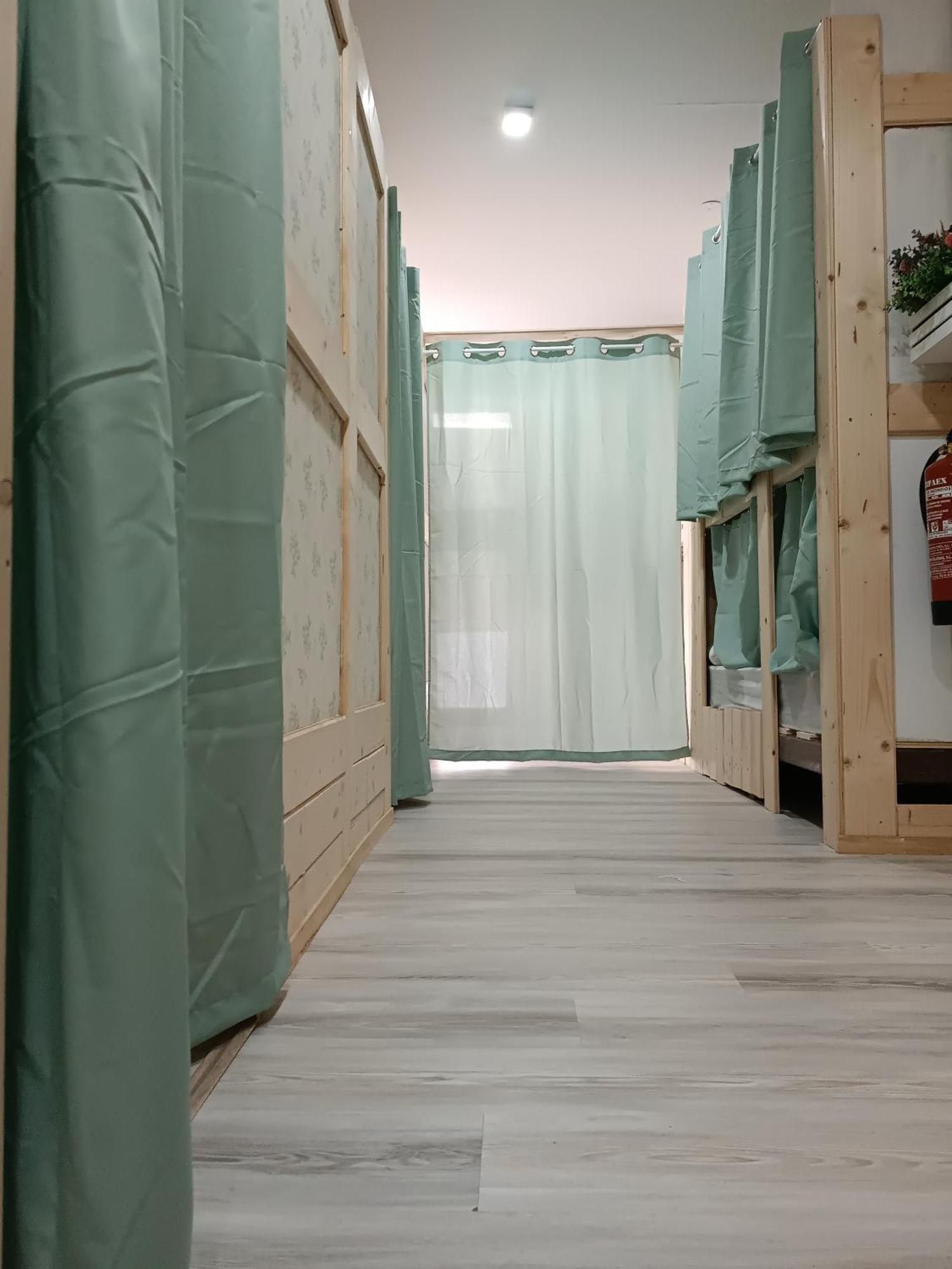 Hostel Bretema Луго Екстер'єр фото