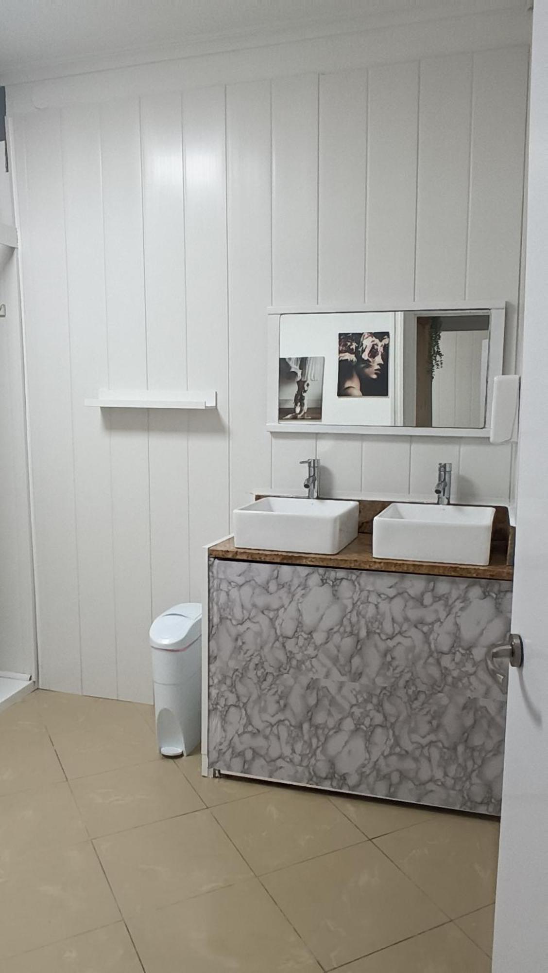 Hostel Bretema Луго Екстер'єр фото