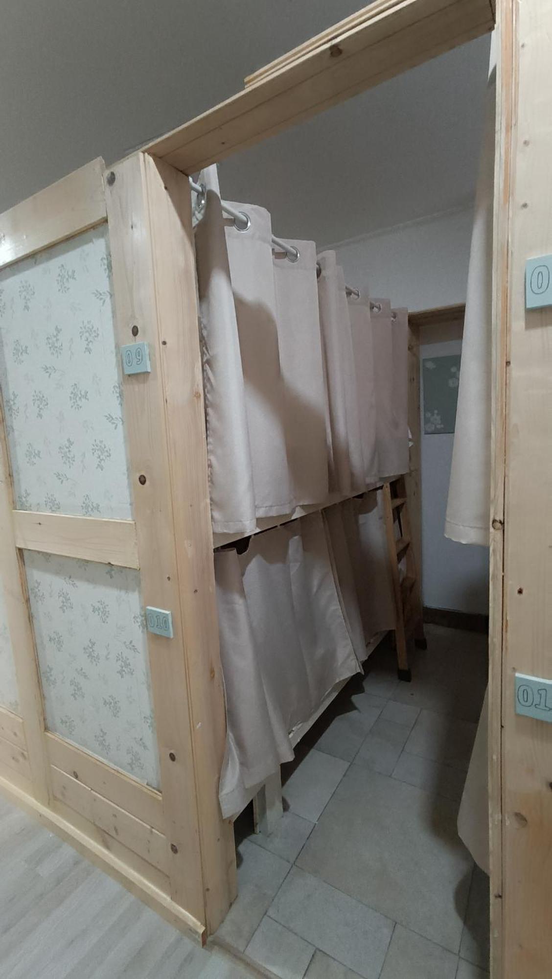Hostel Bretema Луго Екстер'єр фото